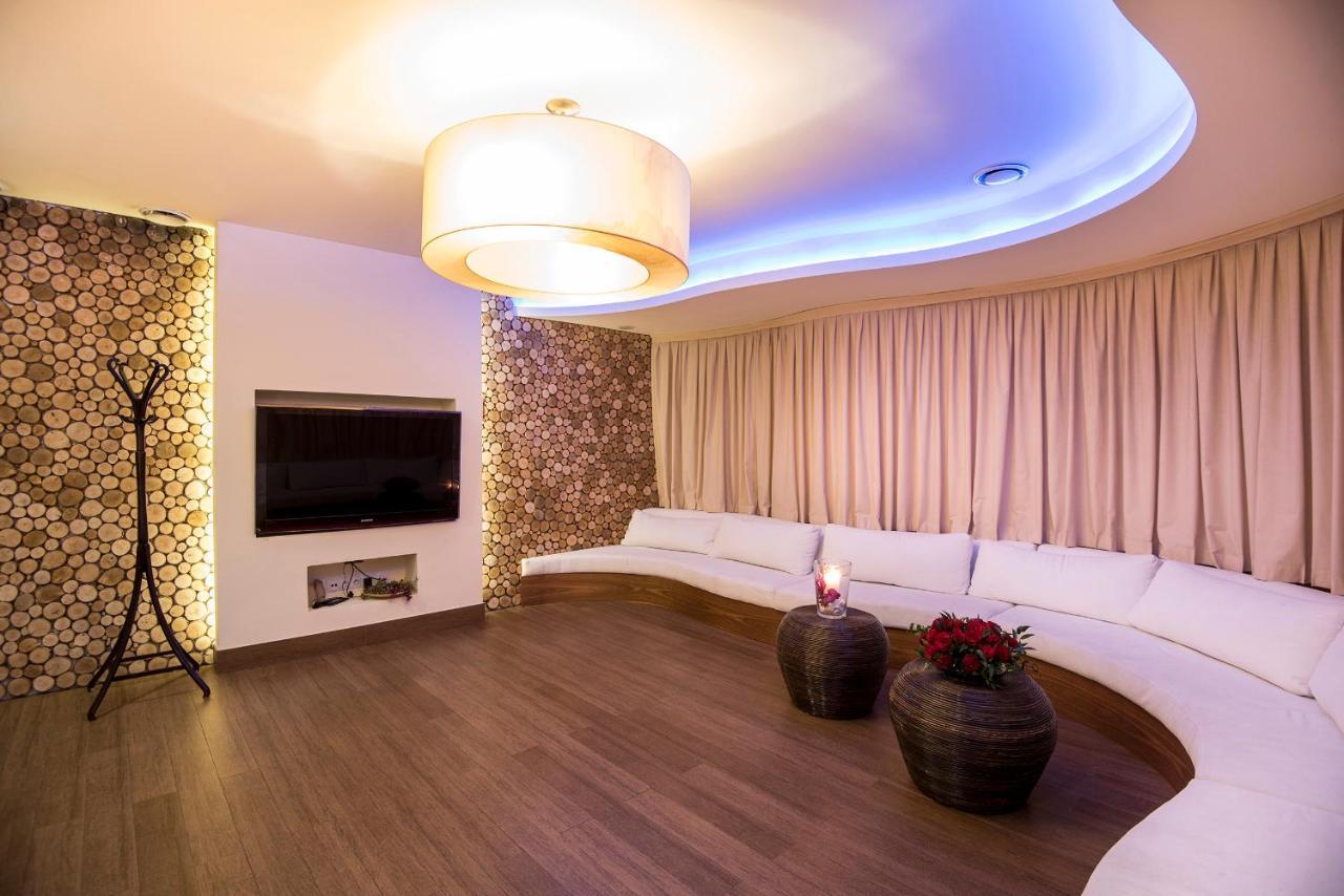 Arena Hotel Spa & Wellness Tychy Exterior foto